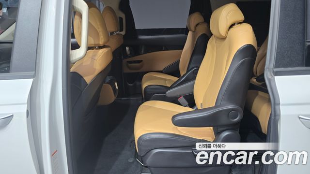 Kia Carnival (IV) Diesel 9-Seater Prestige 2022 — фото 12