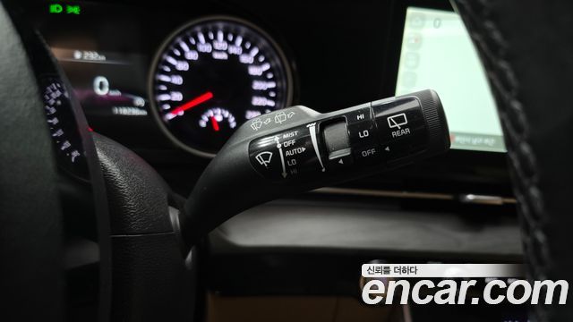 Kia Carnival (IV) Diesel 9-Seater Prestige 2022 — фото 17