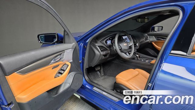 Cadillac CT5 2.0 Sport 2020 — фото 12