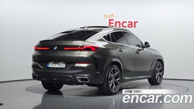BMW X6 (G06) xDrive40i M Sport 2023 — фото 2