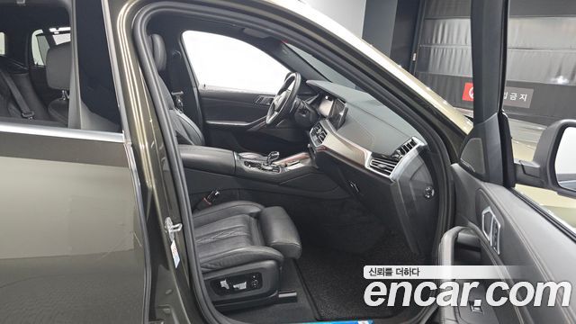 BMW X6 (G06) xDrive40i M Sport 2023 — фото 10