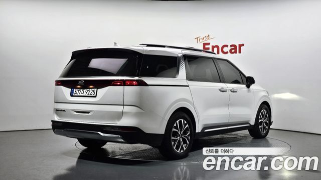 Kia Carnival (IV) Diesel 9-Seater Signature 2021 — фото 2