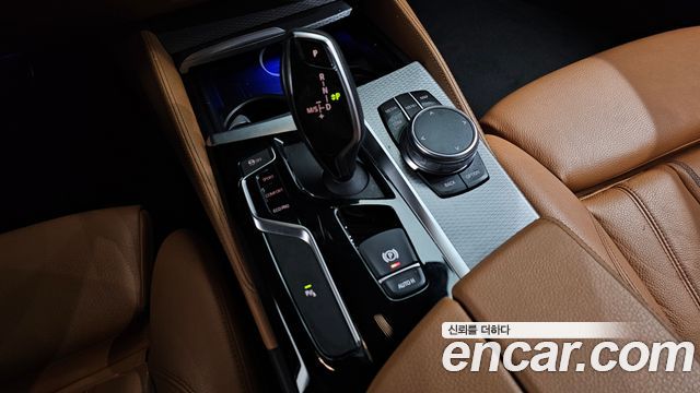 BMW 5 Series (G30) 530i M Sport Package 2018 — фото 9
