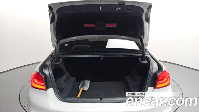 BMW 5 Series (G30) 530i M Sport Package 2018 — фото 24