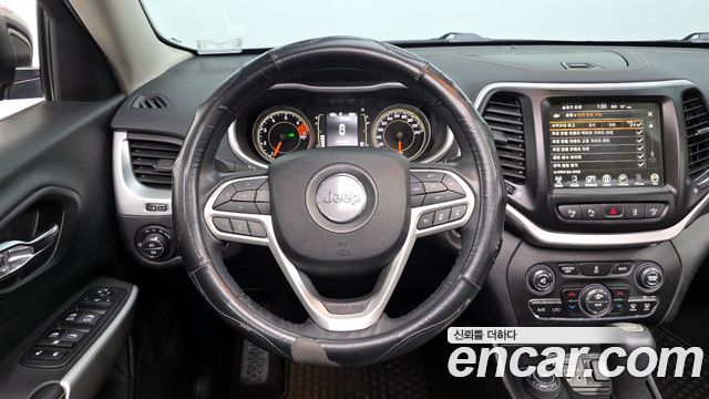 Jeep Cherokee (KL) 2.4 Longitude High AWD 2018 — фото 13
