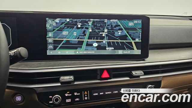 Kia Sorento (IV) Gasoline 2.5T 2WD Prestige 2025 — фото 14