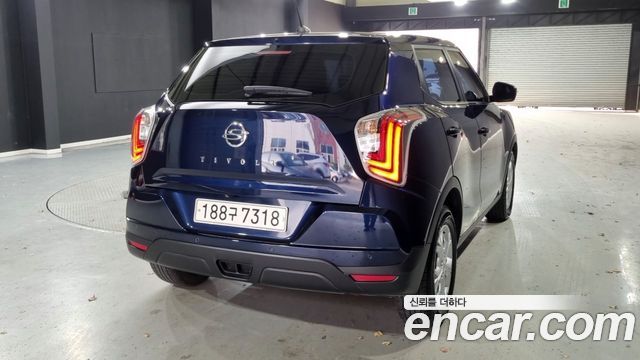 KG Mobility (SsangYong) Very New Tivoli Gasoline 1.5 2WD V1 2022 — фото 2