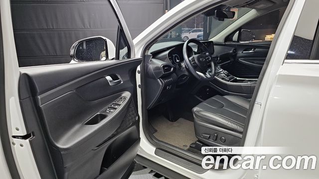 Hyundai Santa Fe Gasoline 2.5T 2WD Prestige 2022 — фото 10