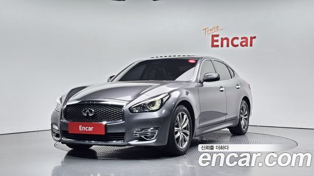 Infiniti Q70 3.7 Style