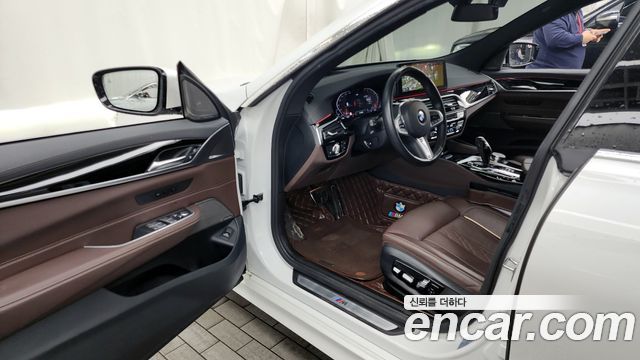 BMW 6 Series GT (G32) 630i xDrive M Sport 2023 — фото 10