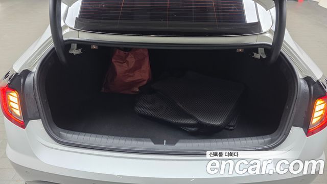 Hyundai Sonata (DN8) 1.6 Turbo Premium Plus 2022 — фото 20