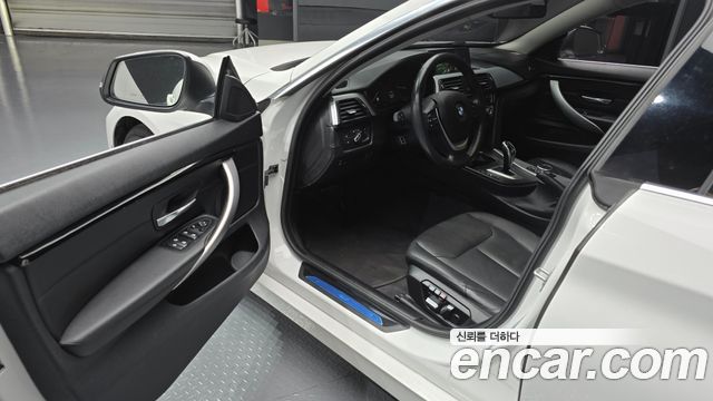 BMW 4 Series (F32) 420d Luxury GranCoupe 2018 — фото 11