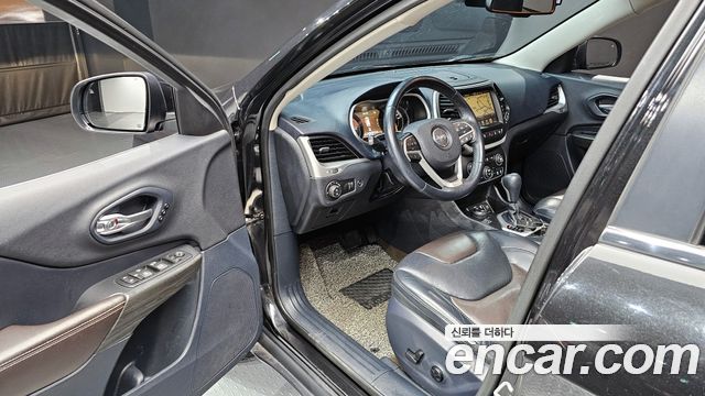 Jeep Cherokee (KL) 2.2 Diesel Limited 4WD 2016 — фото 11