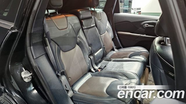 Jeep Cherokee (KL) 2.2 Diesel Limited 4WD 2016 — фото 12