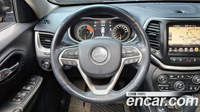 Jeep Cherokee (KL) 2.2 Diesel Limited 4WD 2016 — фото 13