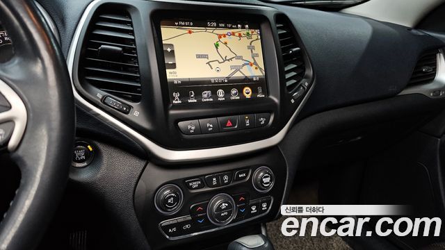Jeep Cherokee (KL) 2.2 Diesel Limited 4WD 2016 — фото 15