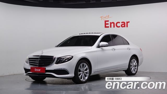 Mercedes-Benz E-Class (W213) E300 4MATIC Exclusive 2020 — фото 1