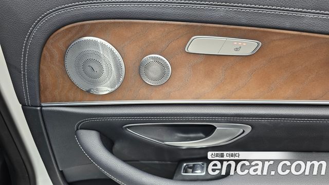 Mercedes-Benz E-Class (W213) E300 4MATIC Exclusive 2020 — фото 22