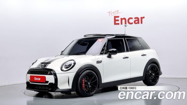 MINI Cooper S 5Door Classic Third Generation
