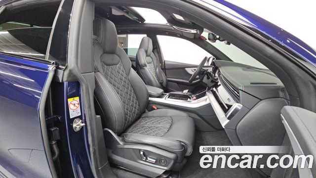 Audi Q8 (4M) 55 TFSI Quattro Premium 2023 — фото 11