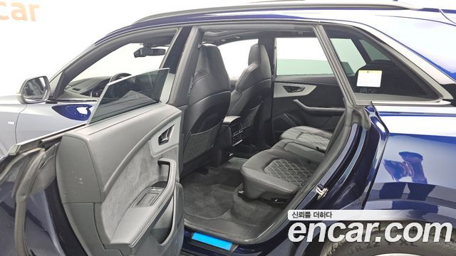 Audi Q8 (4M) 55 TFSI Quattro Premium 2023 — фото 12