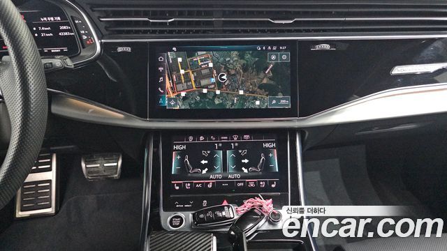 Audi Q8 (4M) 55 TFSI Quattro Premium 2023 — фото 14