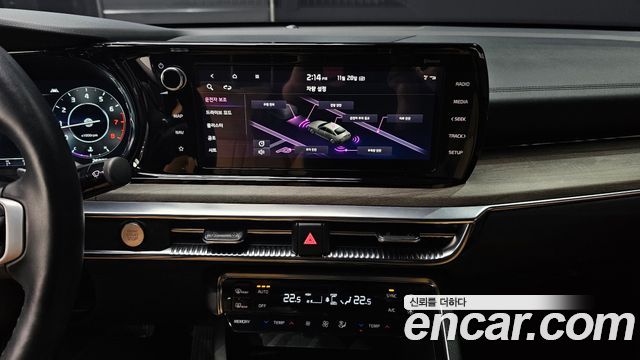 Kia K5 (III) 1.6 Turbo Noblesse 2023 — фото 19
