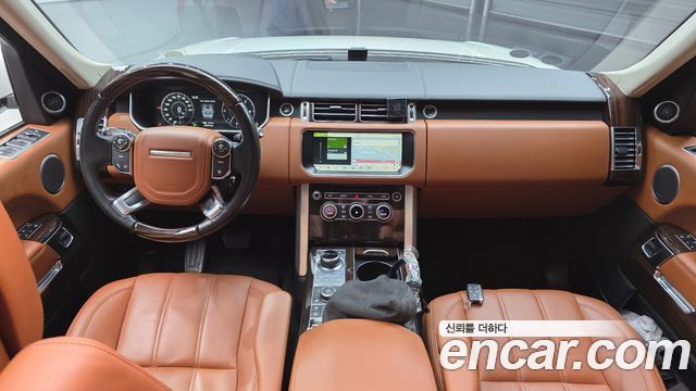 Land Rover Range Rover (IV) 4.4 SDV8 AB DIESEL 2017 — фото 7
