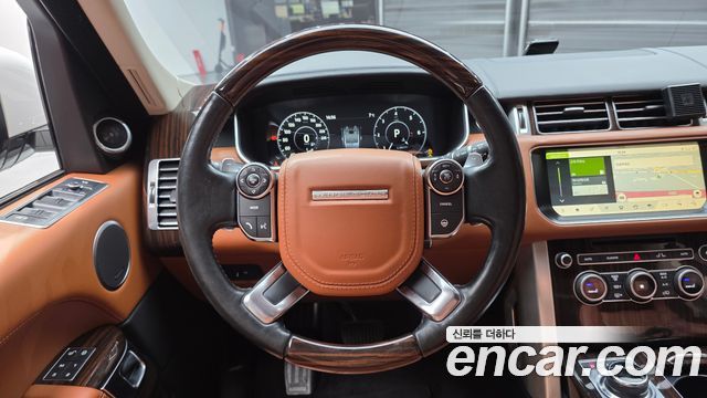 Land Rover Range Rover (IV) 4.4 SDV8 AB DIESEL 2017 — фото 13