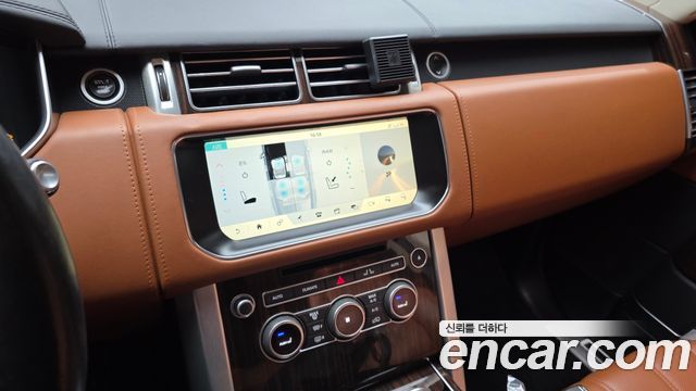 Land Rover Range Rover (IV) 4.4 SDV8 AB DIESEL 2017 — фото 14