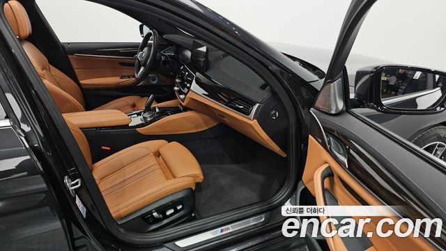 BMW 5 Series (G30) 520i M Sport 2022 — фото 10