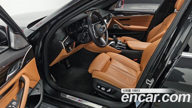 BMW 5 Series (G30) 520i M Sport 2022 — фото 11