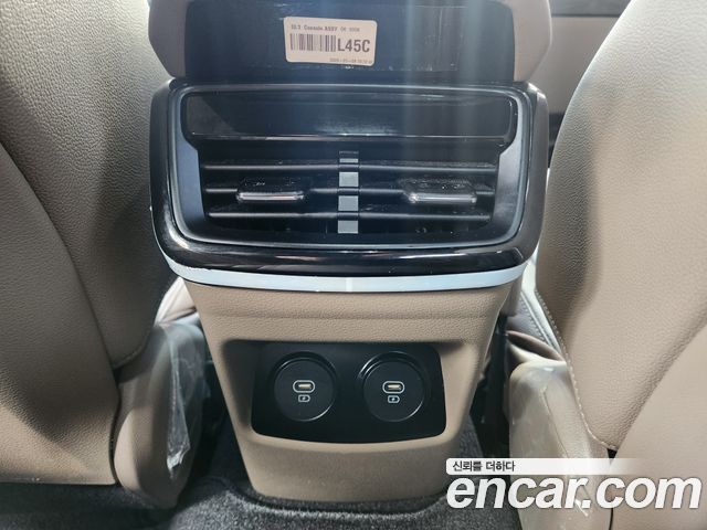 Kia K8 2.5 Gasoline 2WD Noblesse Light 2023 — фото 21