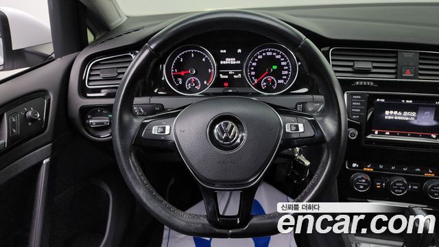 Volkswagen Golf (VII) 2.0 TDI 2014 — фото 16