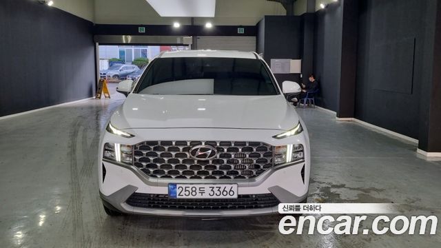 Hyundai Santa Fe HEV 1.6 2WD Exclusive 2023 — фото 3