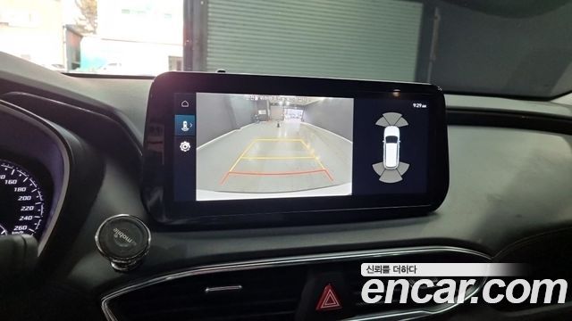 Hyundai Santa Fe HEV 1.6 2WD Exclusive 2023 — фото 18