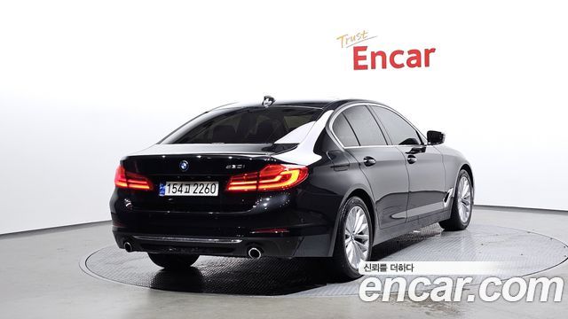 BMW 5 Series (G30) 530i Luxury Plus 2020 — фото 2