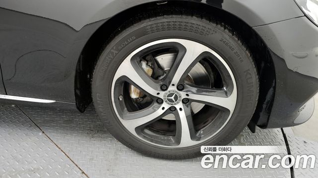 Mercedes-Benz E-Class (W213) E250 Avantgarde 2020 — фото 5