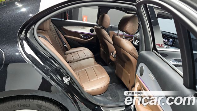 Mercedes-Benz E-Class (W213) E250 Avantgarde 2020 — фото 12