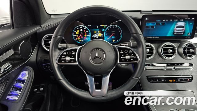 Mercedes-Benz GLC-Class (X253) GLC300e 4MATIC Coupe 2023 — фото 13