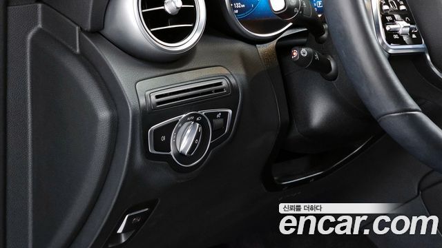 Mercedes-Benz GLC-Class (X253) GLC300e 4MATIC Coupe 2023 — фото 14
