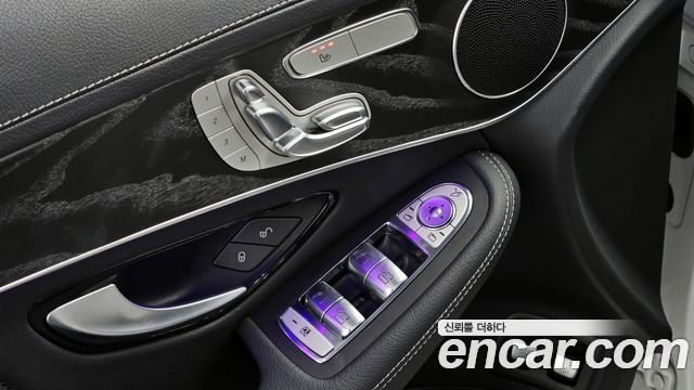 Mercedes-Benz GLC-Class (X253) GLC300e 4MATIC Coupe 2023 — фото 18