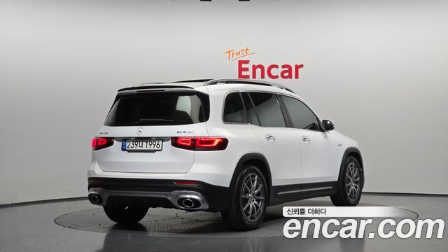 Mercedes-Benz GLB-Class (X247) AMG GLB35 4MATIC 2021 — фото 2