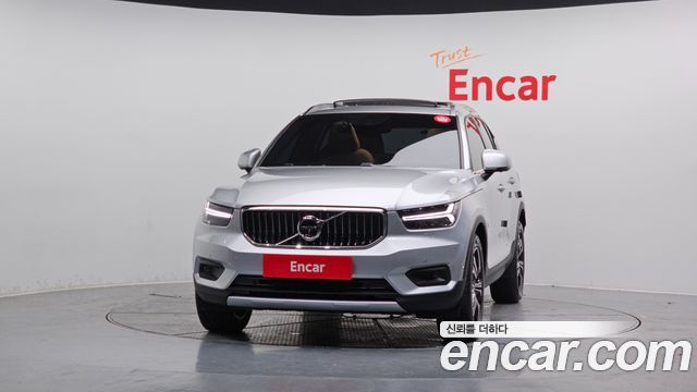 Volvo XC40 T4 Inscription 2019 — фото 3
