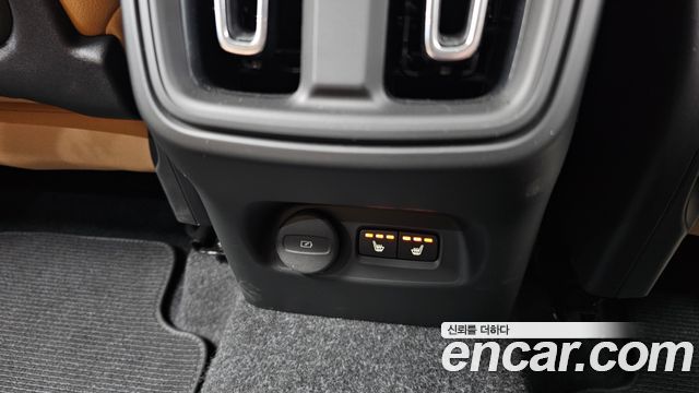Volvo XC40 T4 Inscription 2019 — фото 22