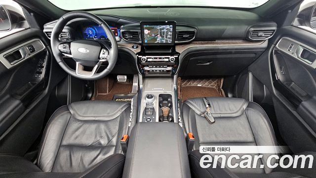 Ford Explorer (VI) 3.0 Platinum 4WD 2021 — фото 7
