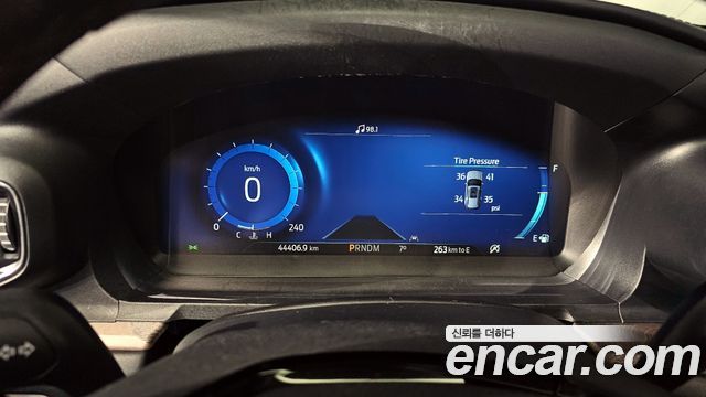 Ford Explorer (VI) 3.0 Platinum 4WD 2021 — фото 8