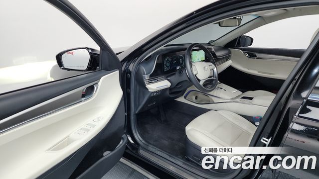 Hyundai Grandeur (IG) 2.5 Le Blanc 2023 — фото 10
