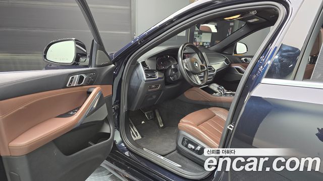 BMW X6 (G06) xDrive40i M Sport 2021 — фото 10