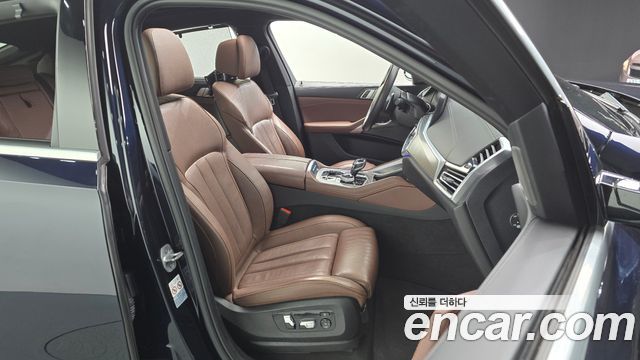 BMW X6 (G06) xDrive40i M Sport 2021 — фото 12